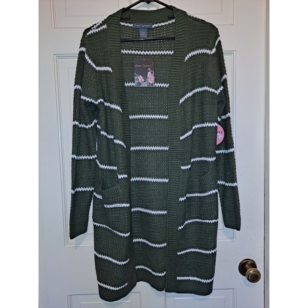 Emma's Expressions green white knit cardigan size Small